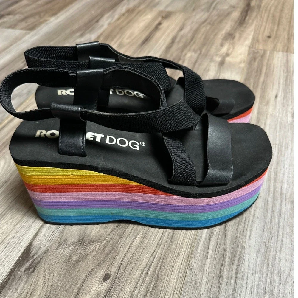 Rocket Dog Rainbow Platform Wedge Sandals Black Elastic Straps Womens Size 8